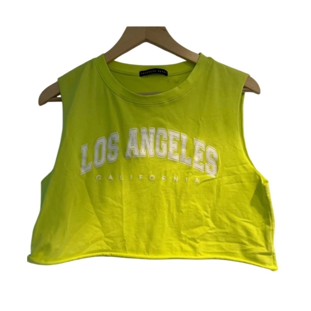 Brooklyn Karma Los Angeles Muscle Cropped Tee